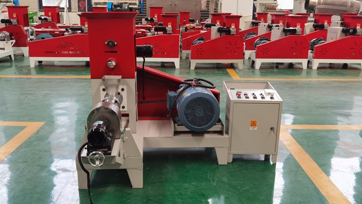 small scale fish twin screw extruder machine in Ghana